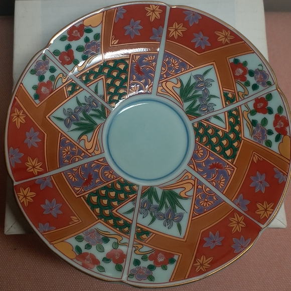 Arita Tea Cup with Saucer - Picture 2 of 7